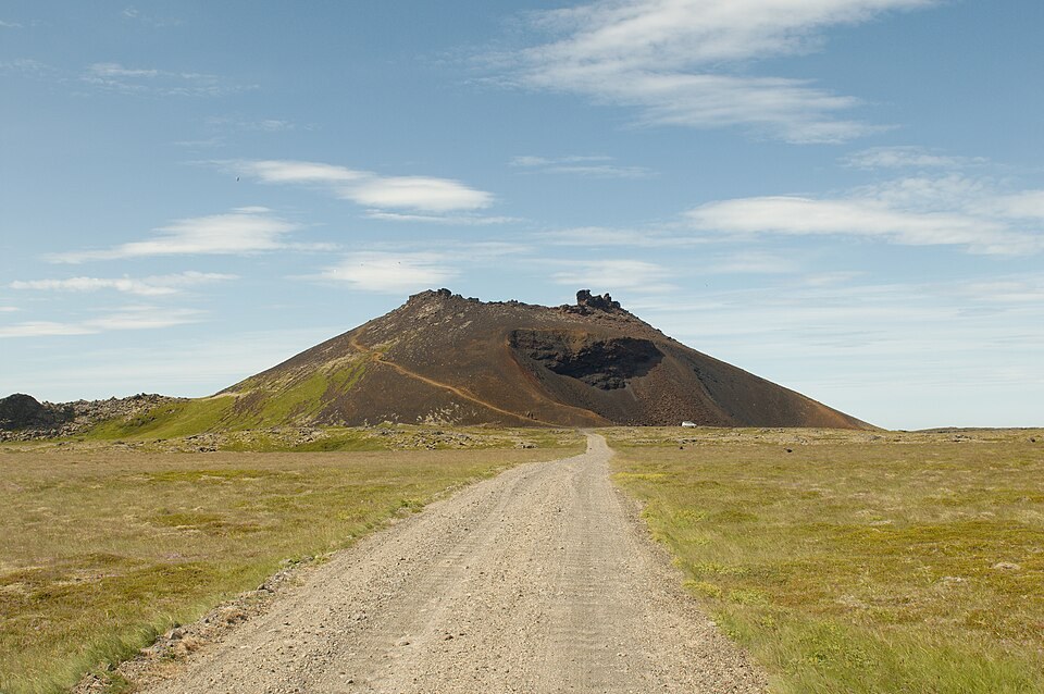Saxhóll 火山口参考图